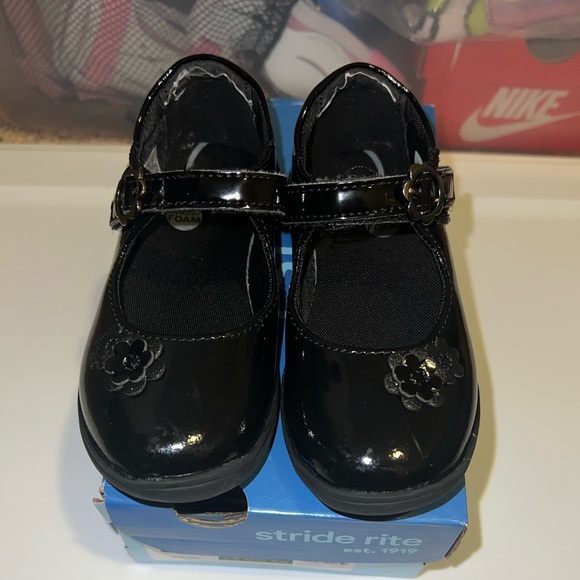 Mary Jane Flat 8.5c - Picture 1 of 8